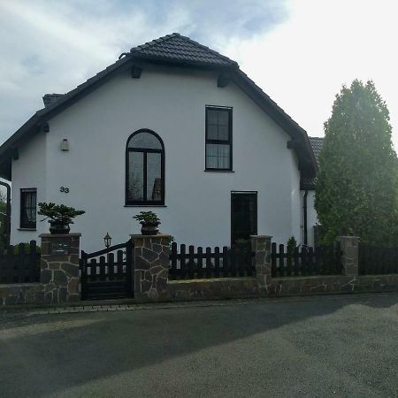 Ferienwohnung Mit Terrasse 格里马 外观 照片