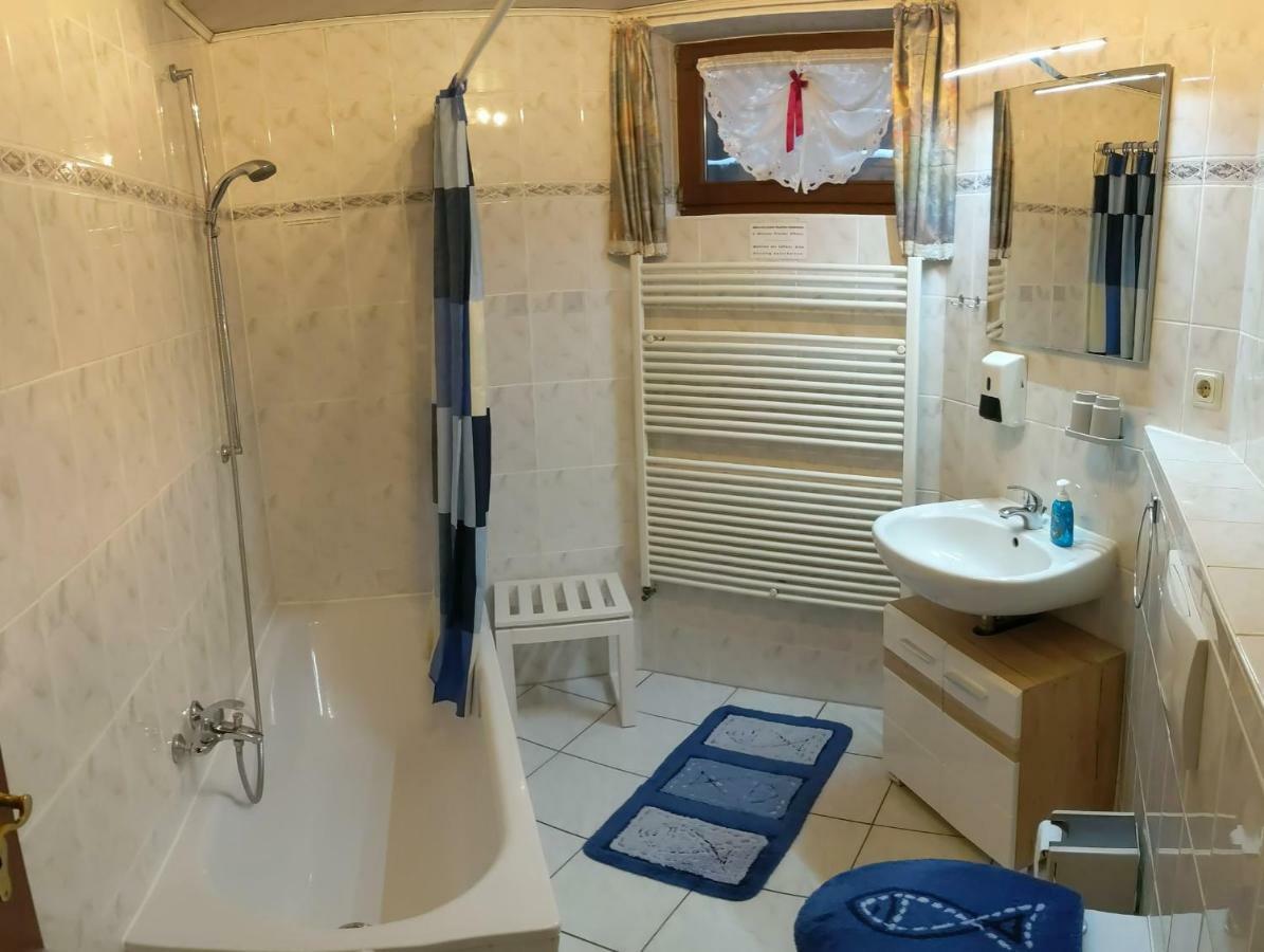 Ferienwohnung Mit Terrasse 格里马 外观 照片